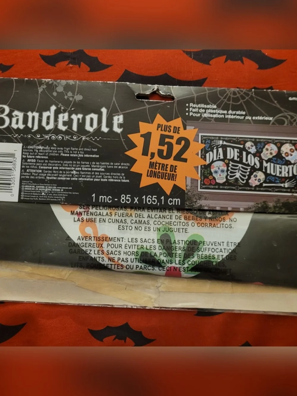Amscan Dia De Los Muertos Black Banner with Multicolor Sugar Skulls